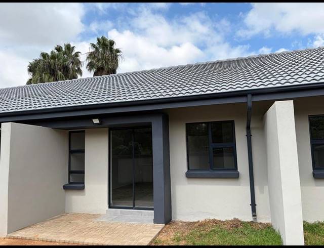 2 BEDROOM HOUSE FOR SALE IN WOLMER